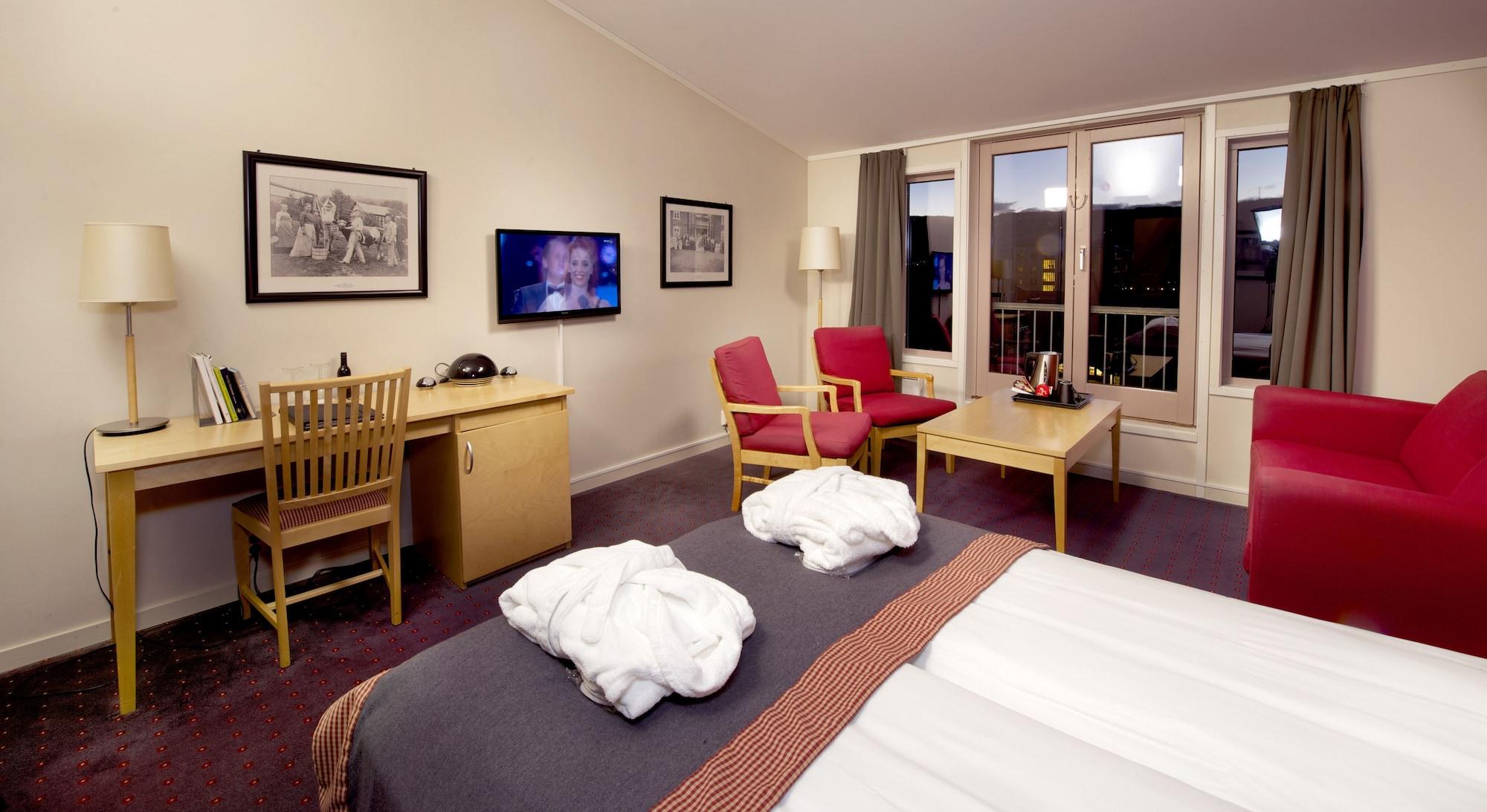 Home Hotel Hammer Lillehammer Bagian luar foto